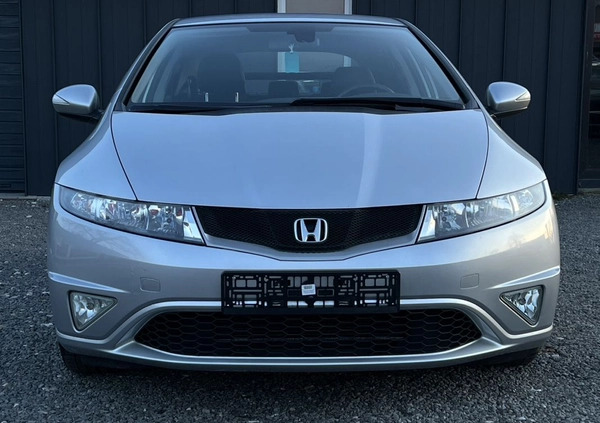 Honda Civic cena 27900 przebieg: 209000, rok produkcji 2011 z Jastrowie małe 407